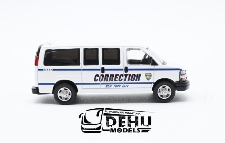 CBP-071 Chevrolet Express NYC Department of Corrections, Blanco - Azul (7)