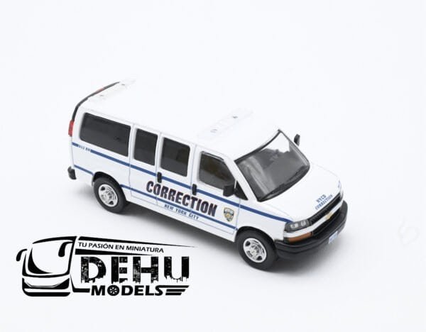 Camioneta a Escala 1/64 Chevrolet Express NYC Department of Corrections Blanco - Azul, CBP-071 596 Model - Imagen 2