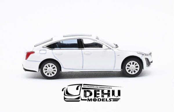 Auto a Escala 1/64 Cadillac CT5 Blanco, CD1101 Massdi - Imagen 4