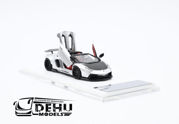 Auto a Escala 1/64 Lamborghini Aventador LP700-4 LBWK Liberty Walk Gris-Negro, LAAVLLBWGRNE Rhino Model - Imagen 3