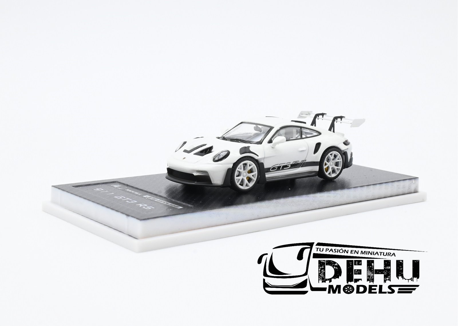 Auto a Escala 1/64 Porsche 911 GT3 RS (brilla en la oscuridad) Blanco-Negro, P911GRBNMJ MJ Models