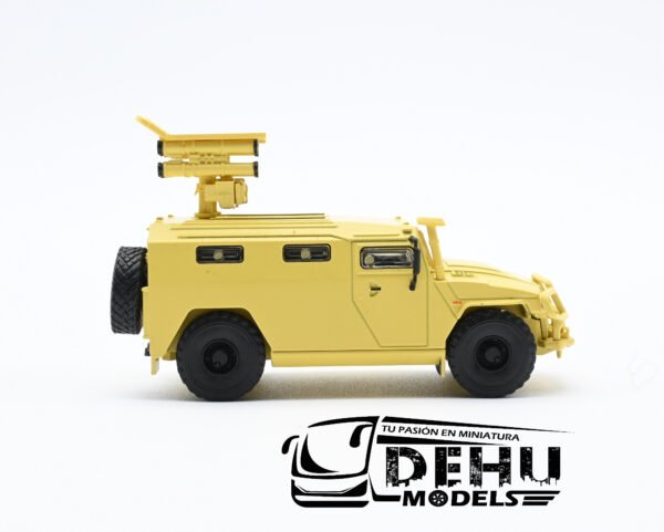 Camión a Escala 1/64 GAZ Militar Amarillo, TJ1010 Massdi - Imagen 4