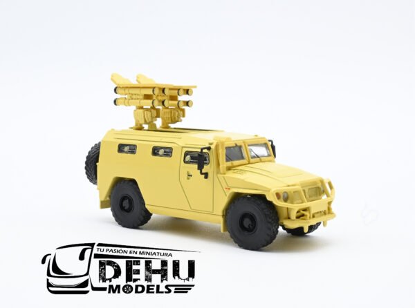 Camión a Escala 1/64 GAZ Militar Amarillo, TJ1010 Massdi - Imagen 3