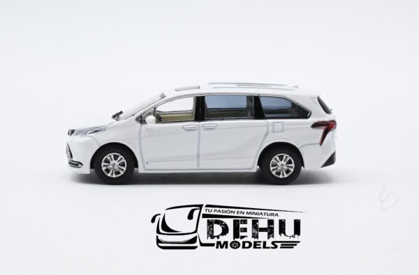 Camioneta a Escala 1/64 Toyota Sienna Blanco, TYT1801 Massdi - Imagen 7