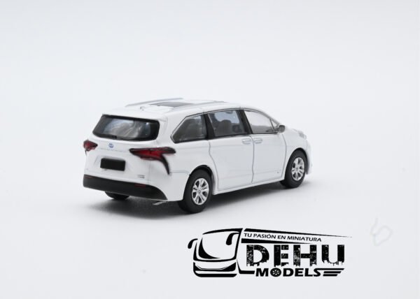 Camioneta a Escala 1/64 Toyota Sienna Blanco, TYT1801 Massdi - Imagen 5