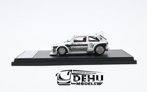 Auto a Escala 1/64 Volkswagen Golf MK2 Adidas Motorsport Blanco - Negro, VWGMK2ADMS Liberty64 - Imagen 7
