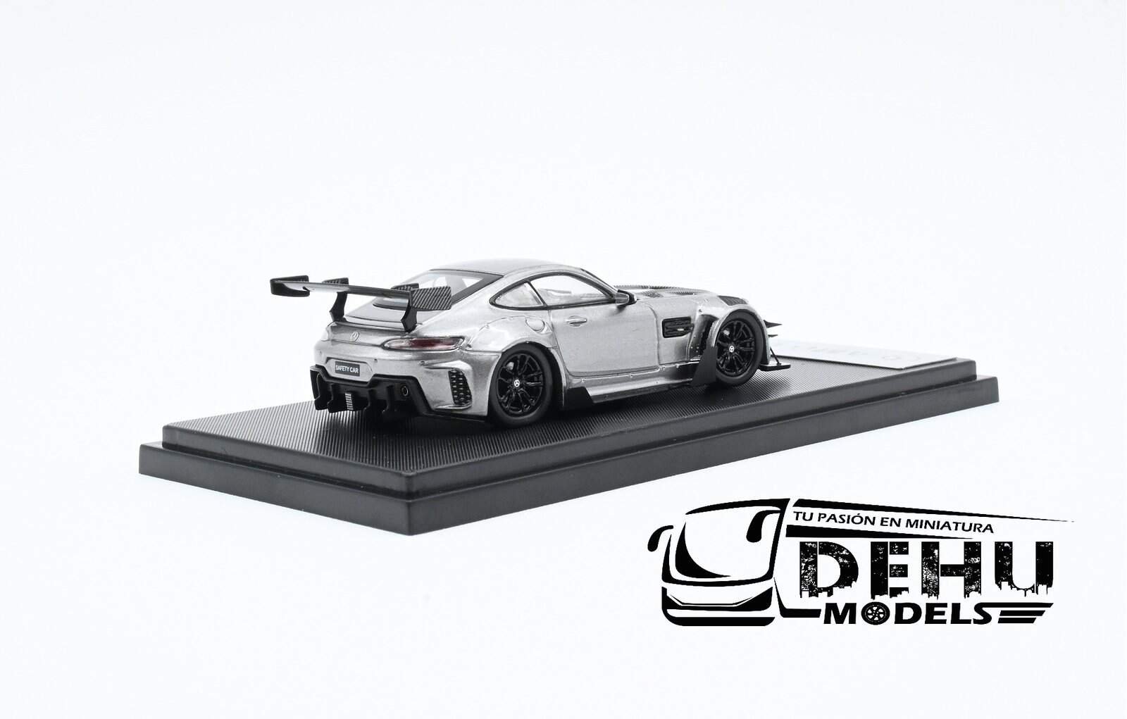 Auto a Escala 1/64 Mercedes Benz AMG GTS Gris-Negro, AMGGTSGNRM Rhino Model - Imagen 5
