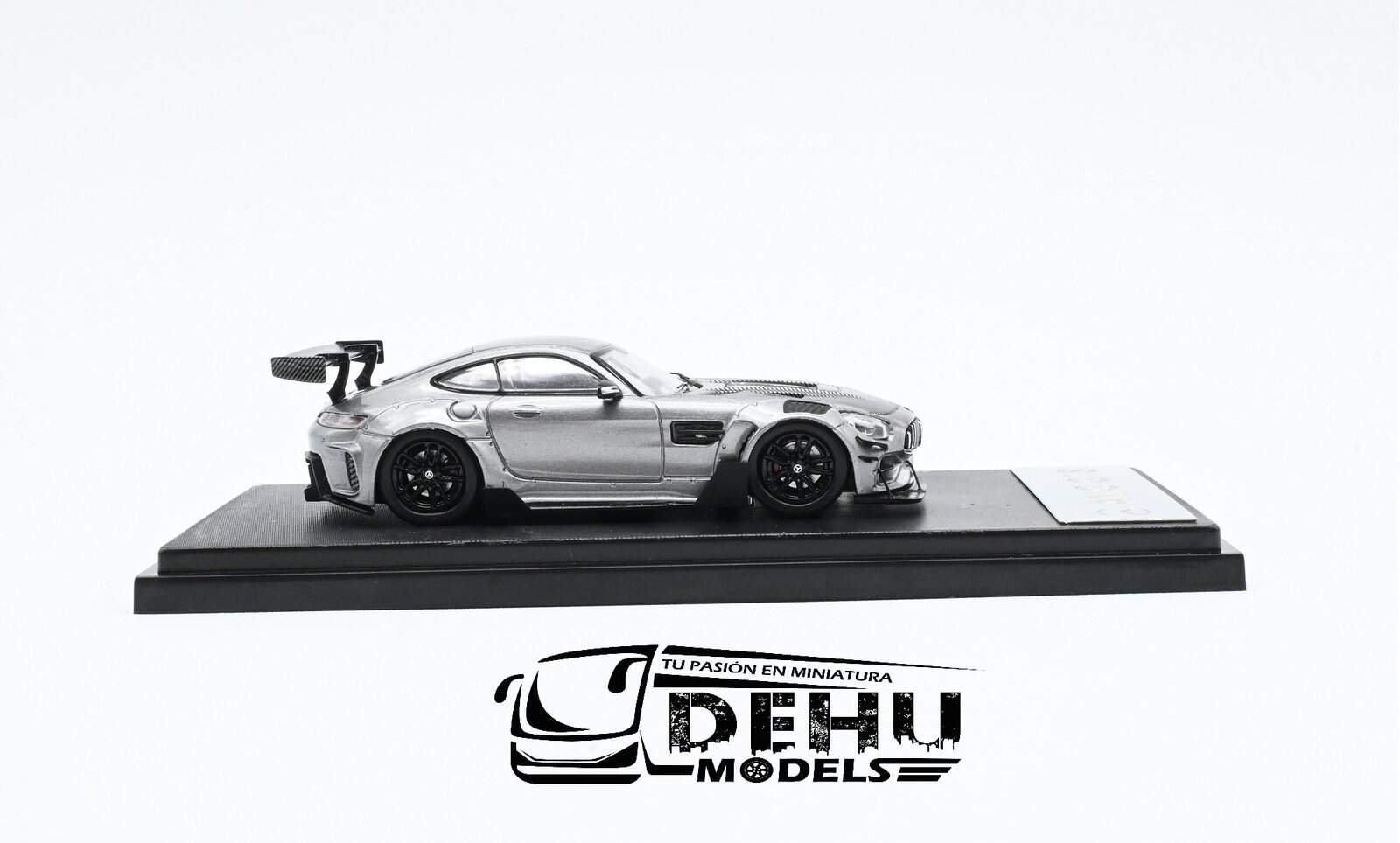 Auto a Escala 1/64 Mercedes Benz AMG GTS Gris-Negro, AMGGTSGNRM Rhino Model - Imagen 4