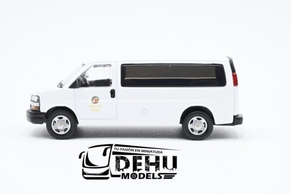 Camioneta a Escala 1/64 Chevrolet Express Los Angeles California Police CBP-072 596 Model - Imagen 7