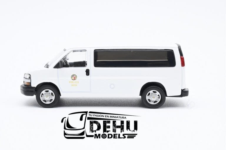 CBP-072 Chevrolet Express Los Angeles California Police, Blanco (5)