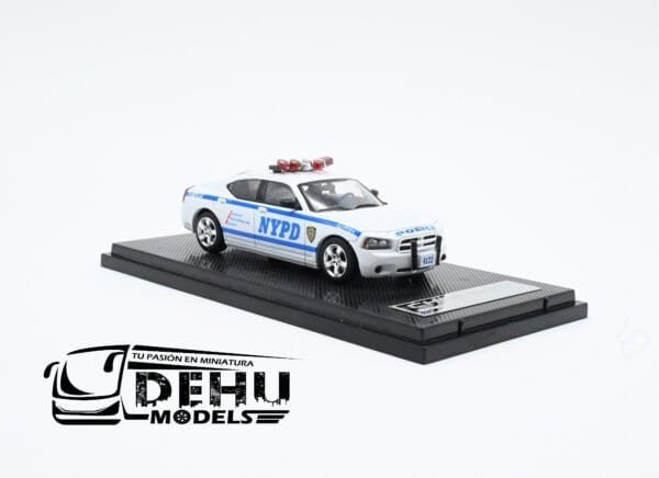Auto a Escala 1/64 Dodge Charger New York Police Department Azul - Blanco, DOCHNYPDROLL Rollin - Imagen 4