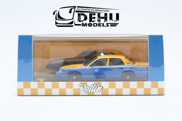 Auto a Escala 1/64 Ford Crown Victoria Checker Cab CO. Los Angeles Amarillo - Azul, FOCRVICHECALAROLL Rollin - Imagen 13