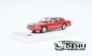 Auto a Escala 1/64 Lincon Town Car Rojo, LINTOWNCROGOC GOC Vehicle Museum