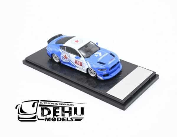 Auto a Escala 1/64 Mustang Clinched Widebody Converse Azul - Blanco - Rojo, MUCLIWICONLB64 Liberty64 - Imagen 2
