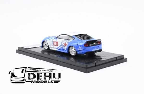 Auto a Escala 1/64 Mustang Clinched Widebody Converse Azul - Blanco - Rojo, MUCLIWICONLB64 Liberty64 - Imagen 6