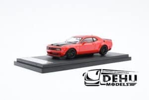 Auto a Escala 1/64 Dodge Challenger SRT Hellcat Rojo - Negro, STHDCRN Stance Hunters