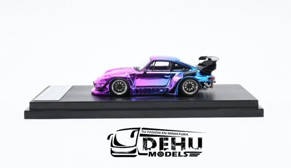 Auto a Escala 1/64 Porsche 993 RWB Rauh-Welt Begriff Chrome Purple Cromo Rosa - Azul - Morado, STWCRR24 Street Warrior - Imagen 7