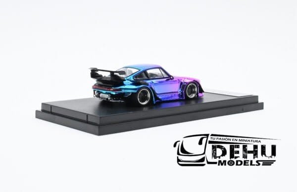 Auto a Escala 1/64 Porsche 993 RWB Rauh-Welt Begriff Chrome Purple Cromo Rosa - Azul - Morado, STWCRR24 Street Warrior - Imagen 5