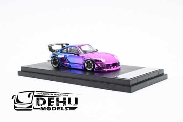 Auto a Escala 1/64 Porsche 993 RWB Rauh-Welt Begriff Chrome Purple Cromo Rosa - Azul - Morado, STWCRR24 Street Warrior - Imagen 3