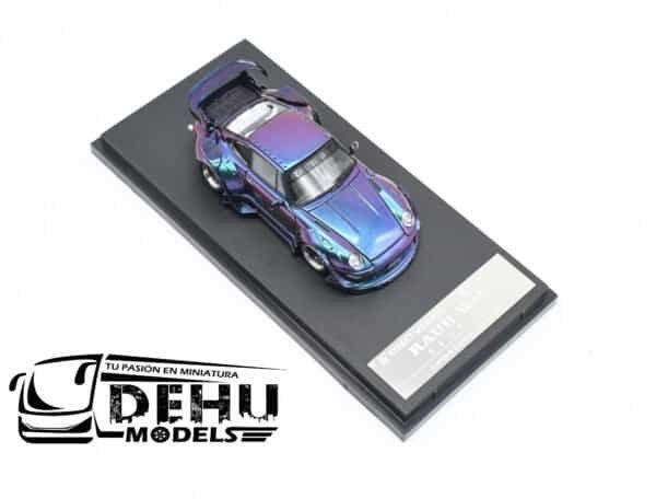 Auto a Escala 1/64 Porsche 993 RWB Rauh-Welt Begriff Tornasol (Mosca) Cromo Azul - Morado, STWP993RWBCAM Street Warrior - Imagen 2
