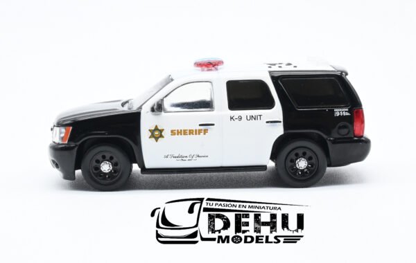 Camioneta a Escala 1/64 Chevrolet Tahoe Los Angeles County Sheriff´s Department CBP-069 596 Model - Imagen 7