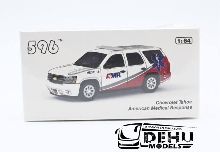 CBP-082 Chevrolet Tahoe American Medical Response, Blanco - Rojo (1)