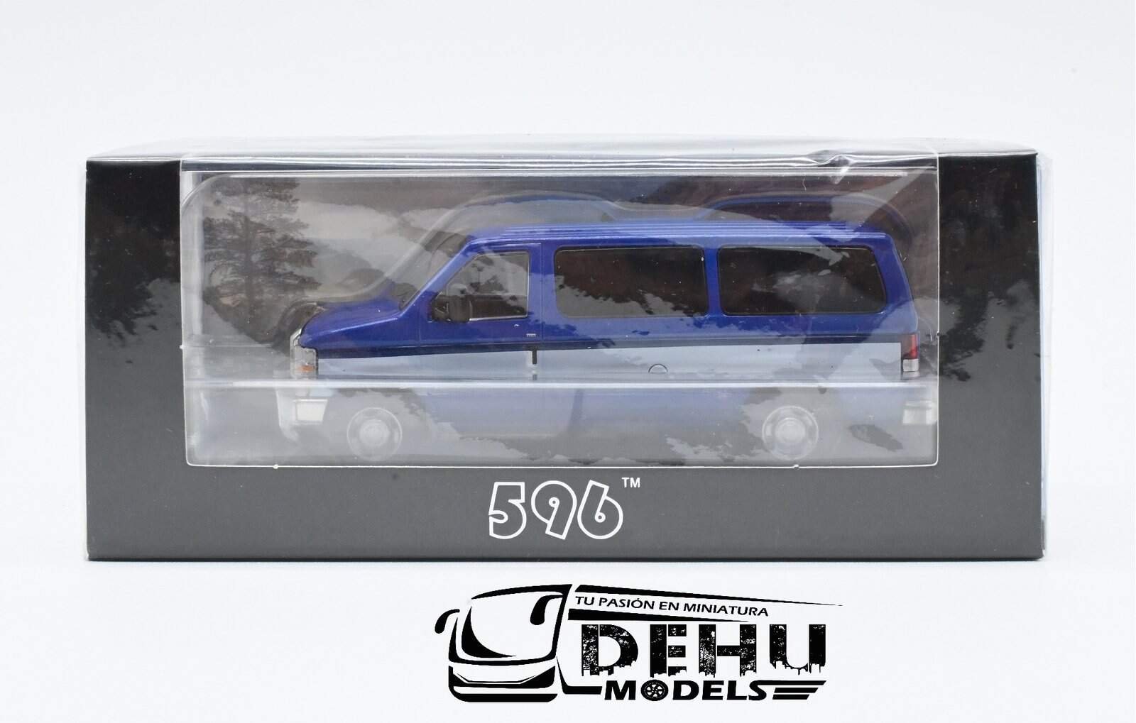 Camioneta a Escala 1/64 Ford E-350 Super Duty Van Econoline CBP-A-001 596 Model - Imagen 14