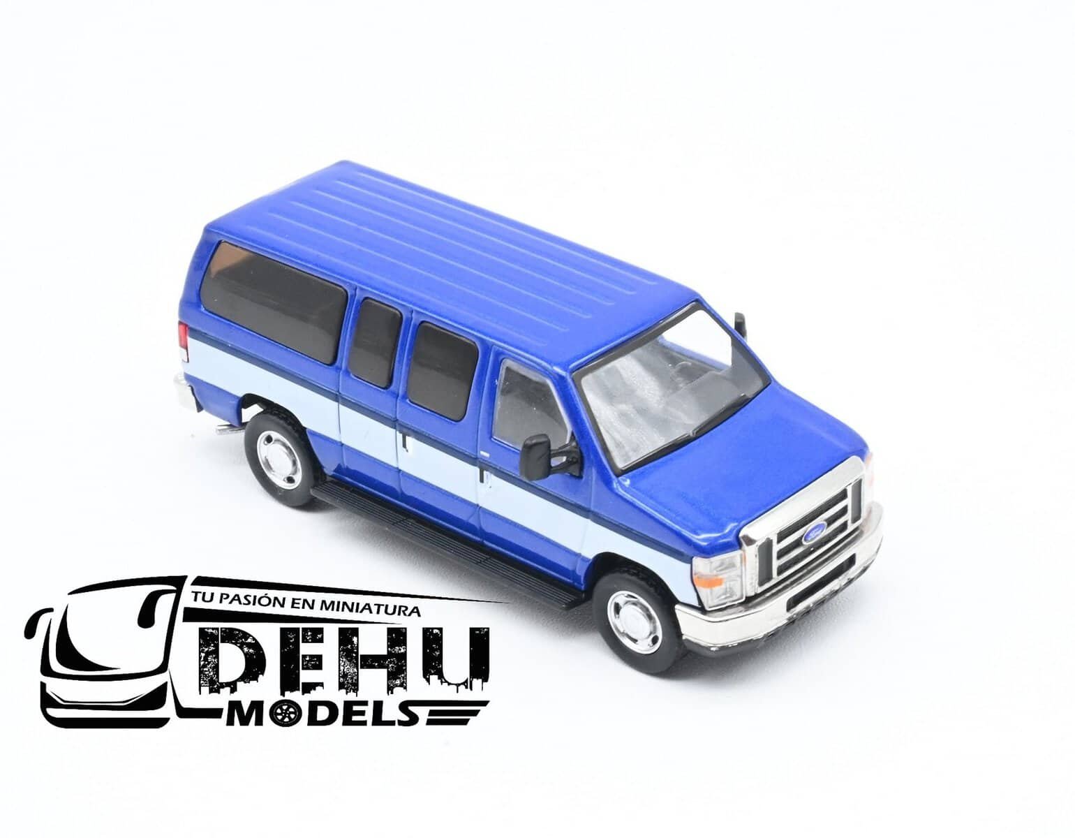 Camioneta a Escala 1/64 Ford E-350 Super Duty Van Econoline CBP-A-001 596 Model - Imagen 2