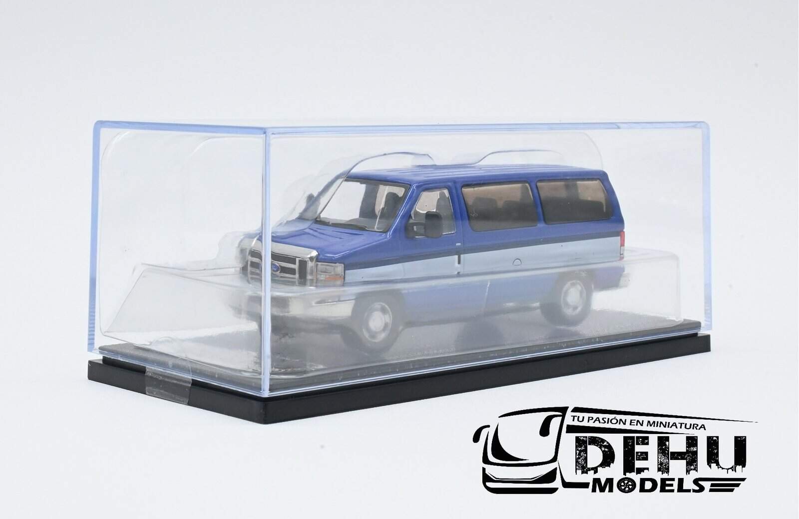 Camioneta a Escala 1/64 Ford E-350 Super Duty Van Econoline CBP-A-001 596 Model - Imagen 12