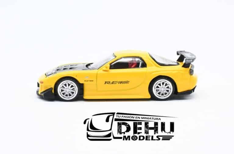 PR64-0116 Mazda RX7 RE Amemiya Widebody, Amarillo - Negro (4)