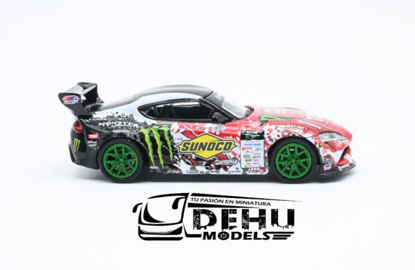 Auto a Escala 1/64 Pandem GR Supra D1GP 2024 Daigo Saito PR64-0180 Pop Race - Imagen 4