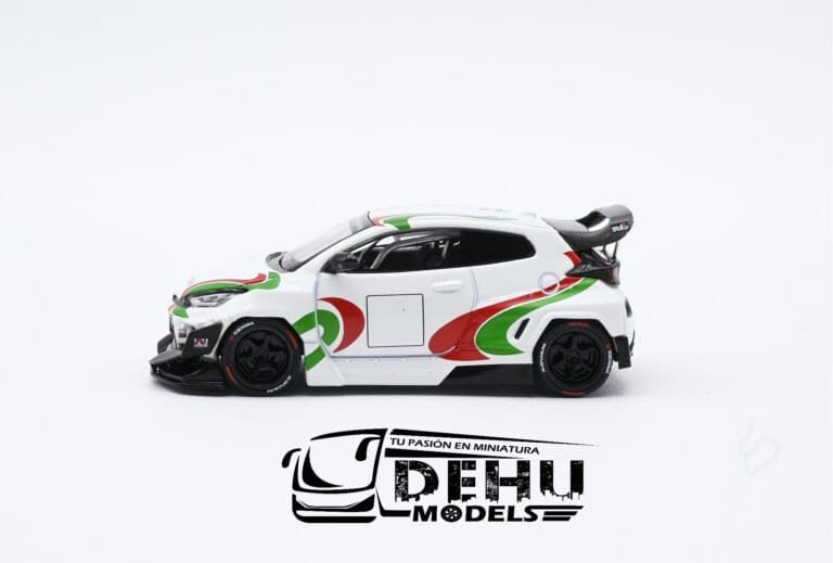 PR64-0136 Toyota Pandem GR Yaris Rally Livery, Blanco - Rojo - Verde (3)