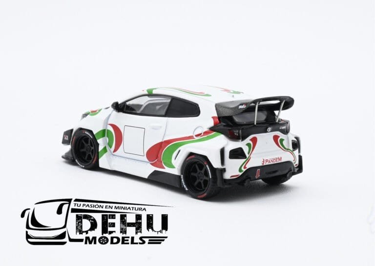 PR64-0136 Toyota Pandem GR Yaris Rally Livery, Blanco - Rojo - Verde (4)