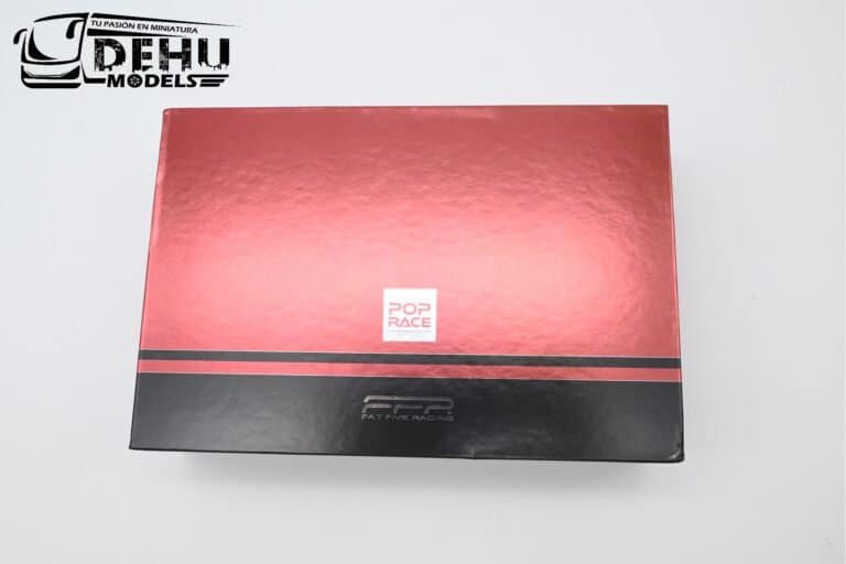 PR64-02389 SET Fat Five Racing Hakosuka y Kenmeri, Rojo - Negro (2)