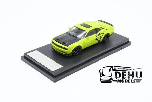 Auto a Escala 1/64 Dodge Challenger SRT Hellcat Verde - Negro, STHDCVENE Stance Hunters - Imagen 9