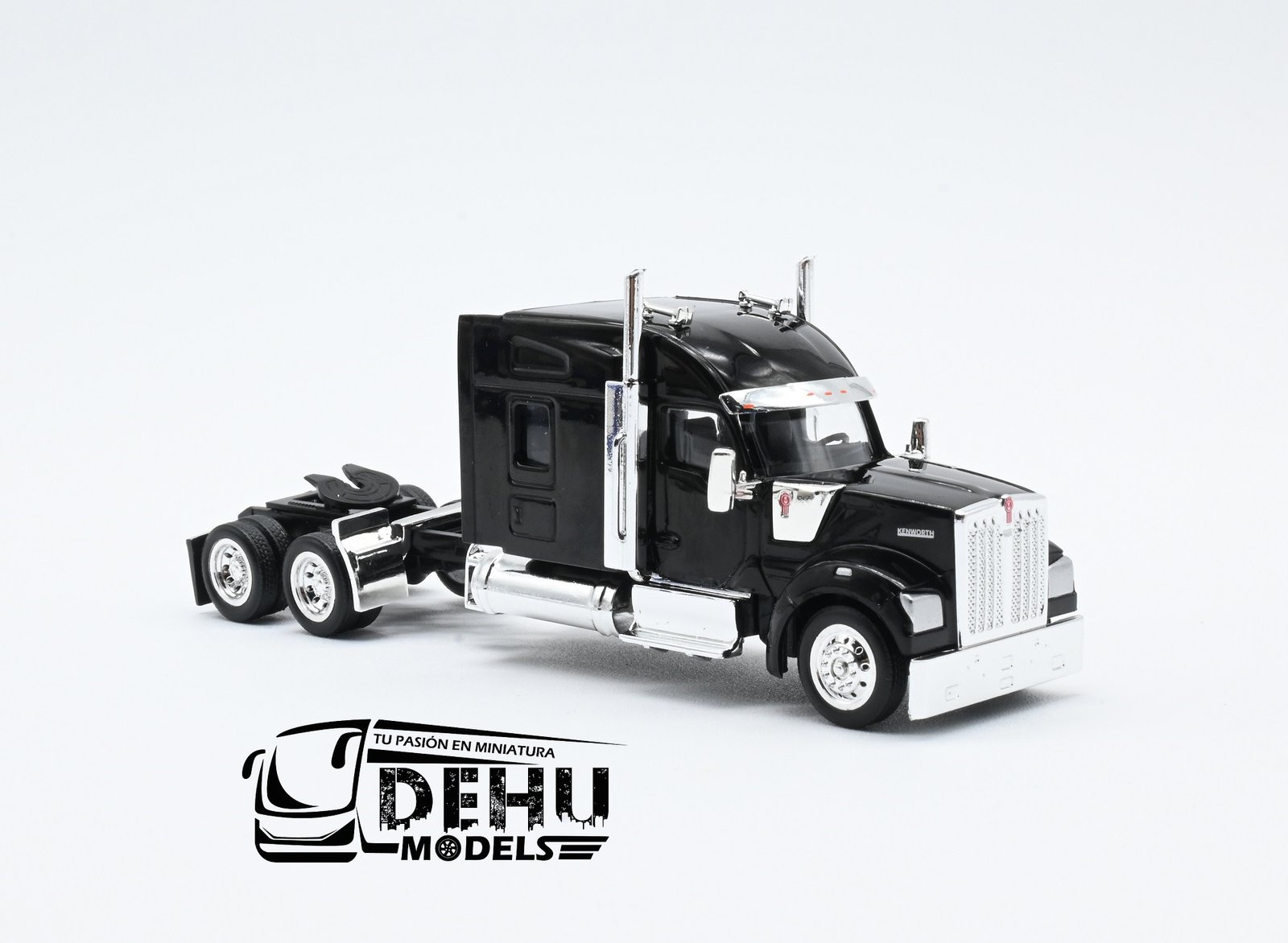 Tráiler a Escala 1/87 Kenworth W990 Sleeper Cab Solo Tracto Negro, 990095 HO Logistics - Imagen 3