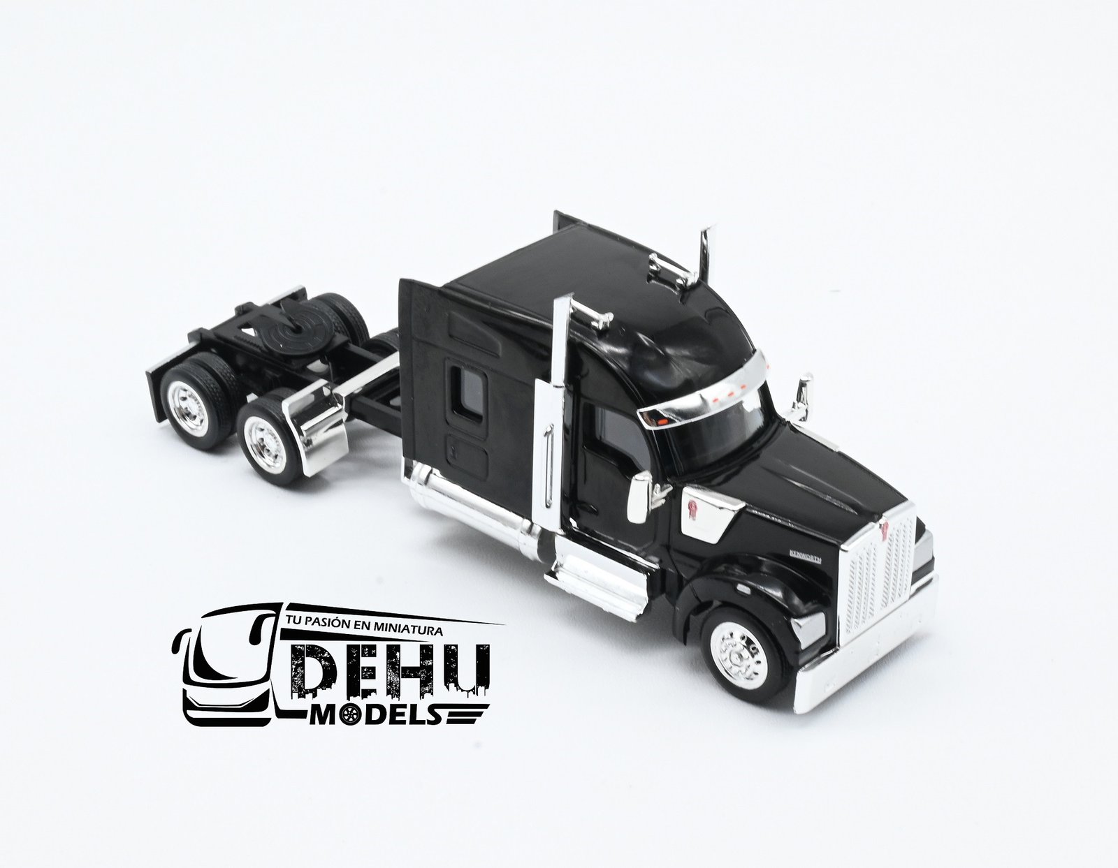 Tráiler a Escala 1/87 Kenworth W990 Sleeper Cab Solo Tracto Negro, 990095 HO Logistics - Imagen 2