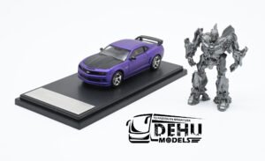 Auto a Escala 1/64 Chevrolet Camaro Con Figura Transformes Morado-Negro, CHECAMONEFW Fine Works 64