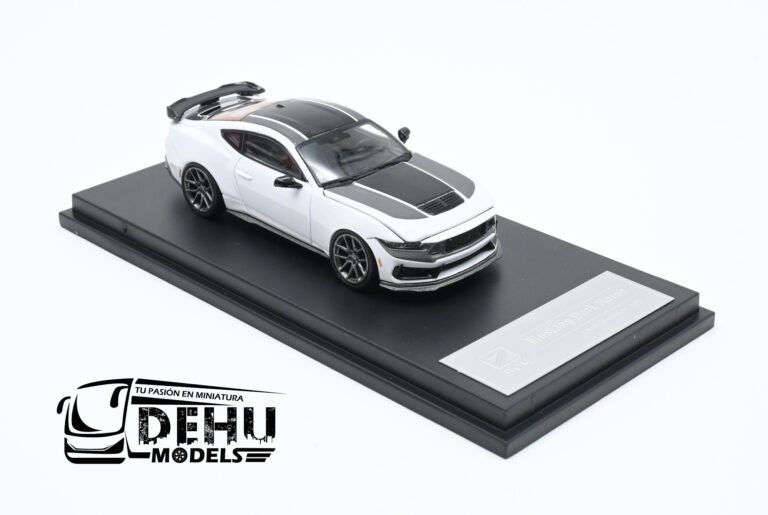 DCMFMDHBLGRNE Ford Mustang Dark Horse, Blanco - Gris - Negro (11)