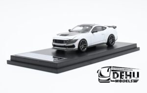 Auto a Escala 1/64 Ford Mustang Dark Horse Blanco - Gris - Negro, DCMFMDHBLGRNE DCM Model