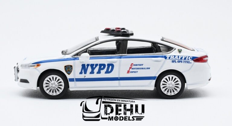 CBP-122 Ford Fusion New York City Police Cars Traffic Division And Traffic Units NYPD, Blanco - Azul (4)