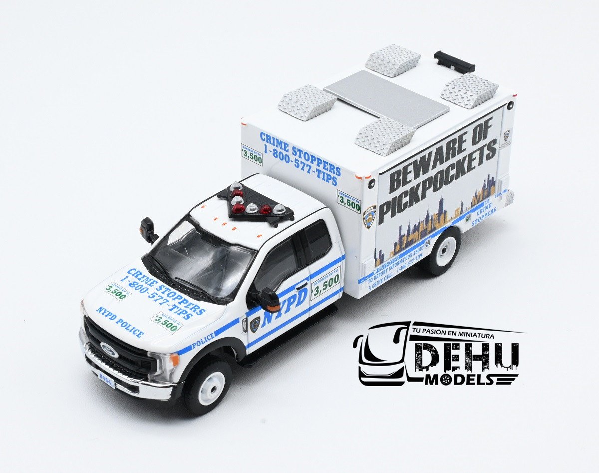 CBP-138 Ford F550 Super Duty New York City Department NYPD Beware Of Pickpockets de panel con luz, Blanco - Azul (3)
