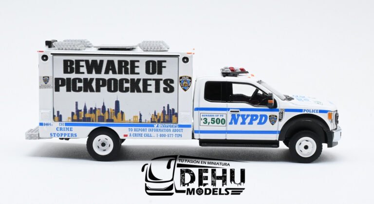 CBP-138 Ford F550 Super Duty New York City Department NYPD Beware Of Pickpockets de panel con luz, Blanco - Azul (7)