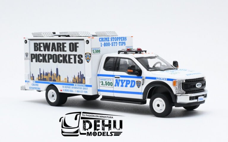 CBP-138 Ford F550 Super Duty New York City Department NYPD Beware Of Pickpockets de panel con luz, Blanco - Azul (8)