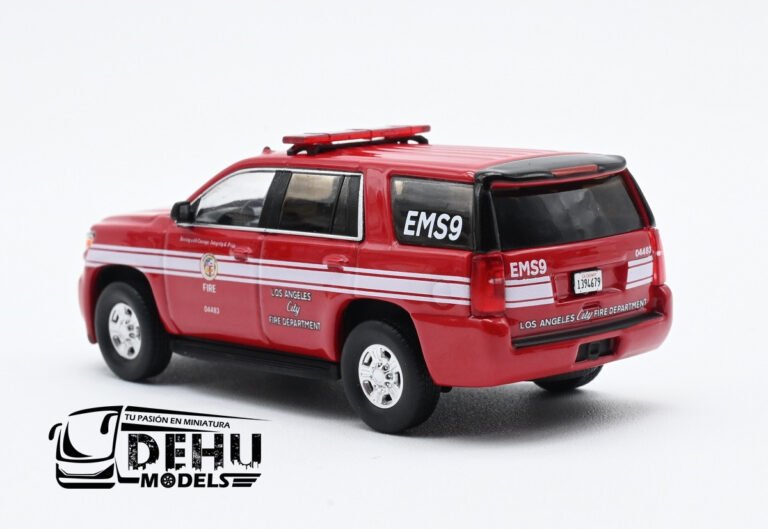 CBP-139 Chevrolet Tahoe Los Angeles City CA Fire Dept, Rojo - Blanco (4)
